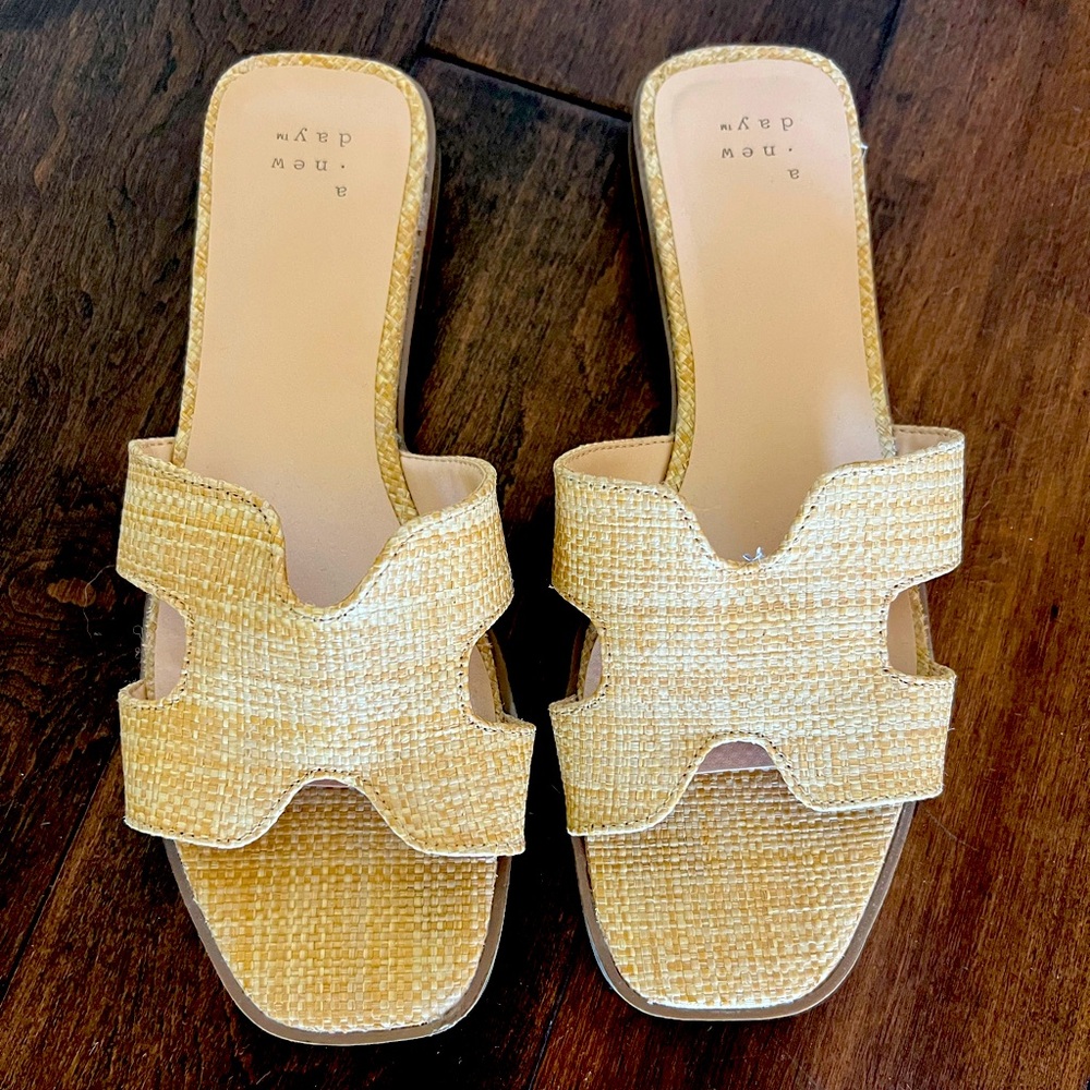 A New Day women’s sandals - woven, nude - size 7.5